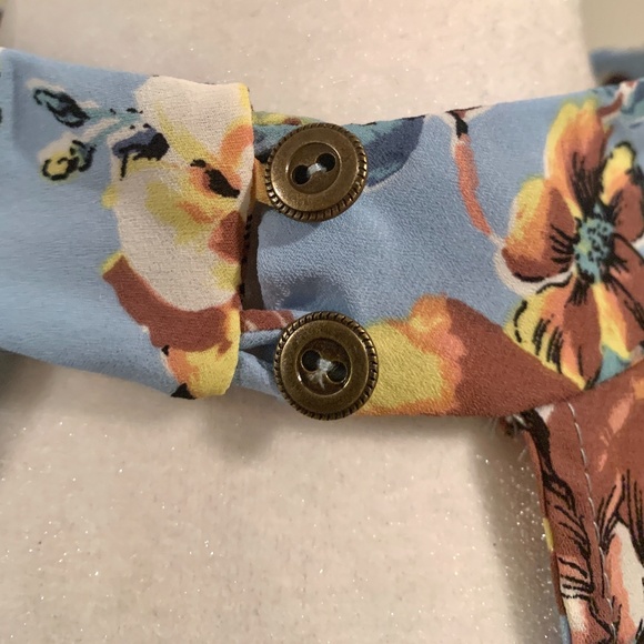 Peach Love Blue Floral Halter Neck Sleeves Dress - Picture 8 of 10